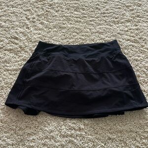 Lululemon black pace rival skirt size 4 regular